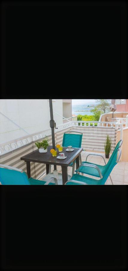 Apartment Ino *