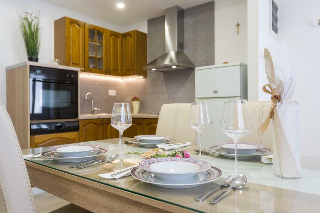 Ino Apartment Podstrana